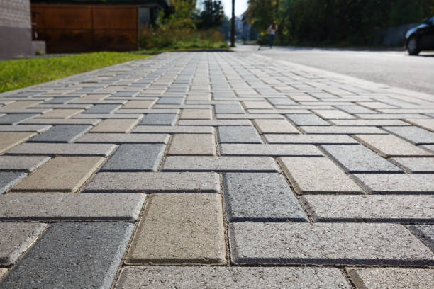 Best Driveway Paving Contractor  in Gadsden, AL